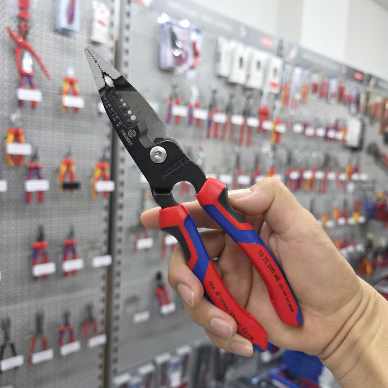 Kìm Lắp Điện Đa Năng Knipex 13 72 200 ME WireStripper