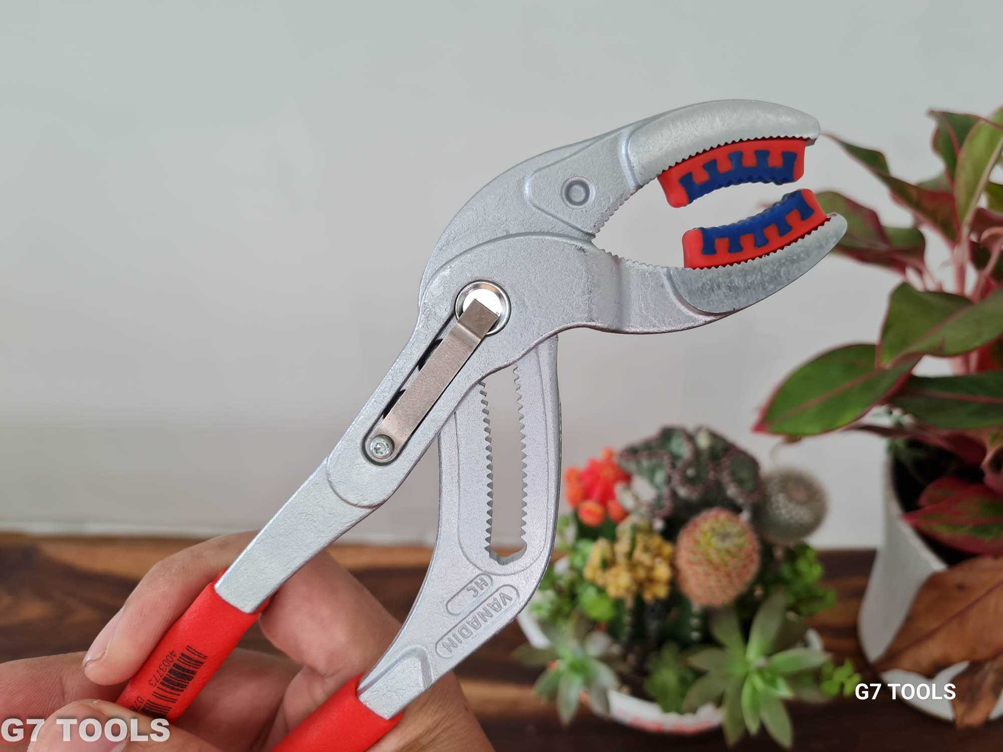 Kìm Knipex 81 13 250 Mở Ống Siphon, ngàm nhựa