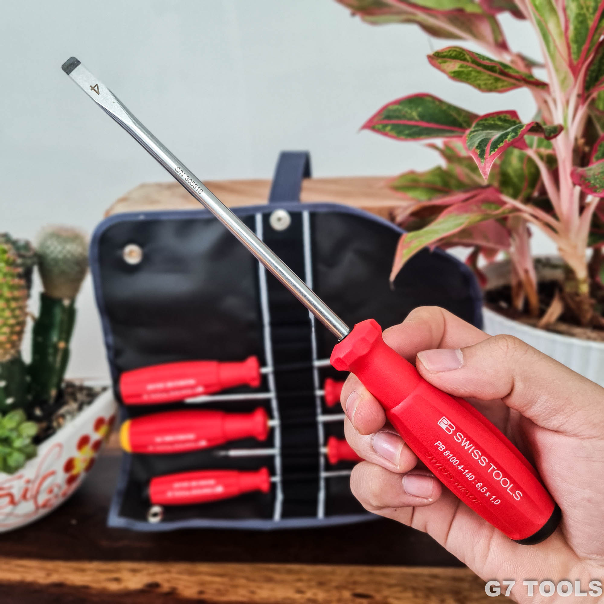 Bộ Tua Vít 6 Cây Swiss Grip Trong Túi Cuộn Cao Cấp PB Swiss Tools 8560.SU GY