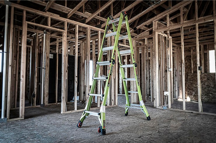 Thang Little Giant Dark Horse 16122 Dành cho Thợ Điện và Thợ Điện Lạnh HVACR