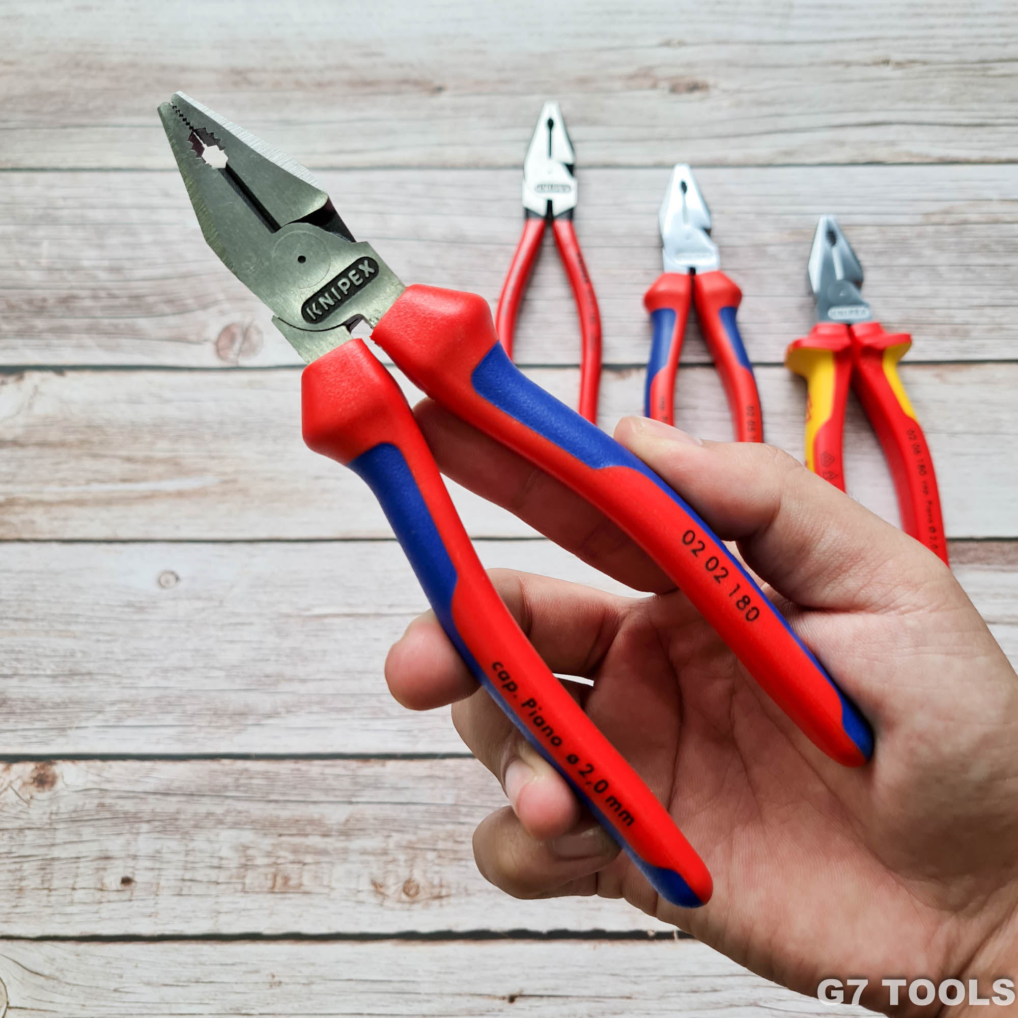 Kìm Đa Năng Knipex 02 02 180 Lưỡi Cắt 63 HRC Dài 180mm, Tay cầm êm