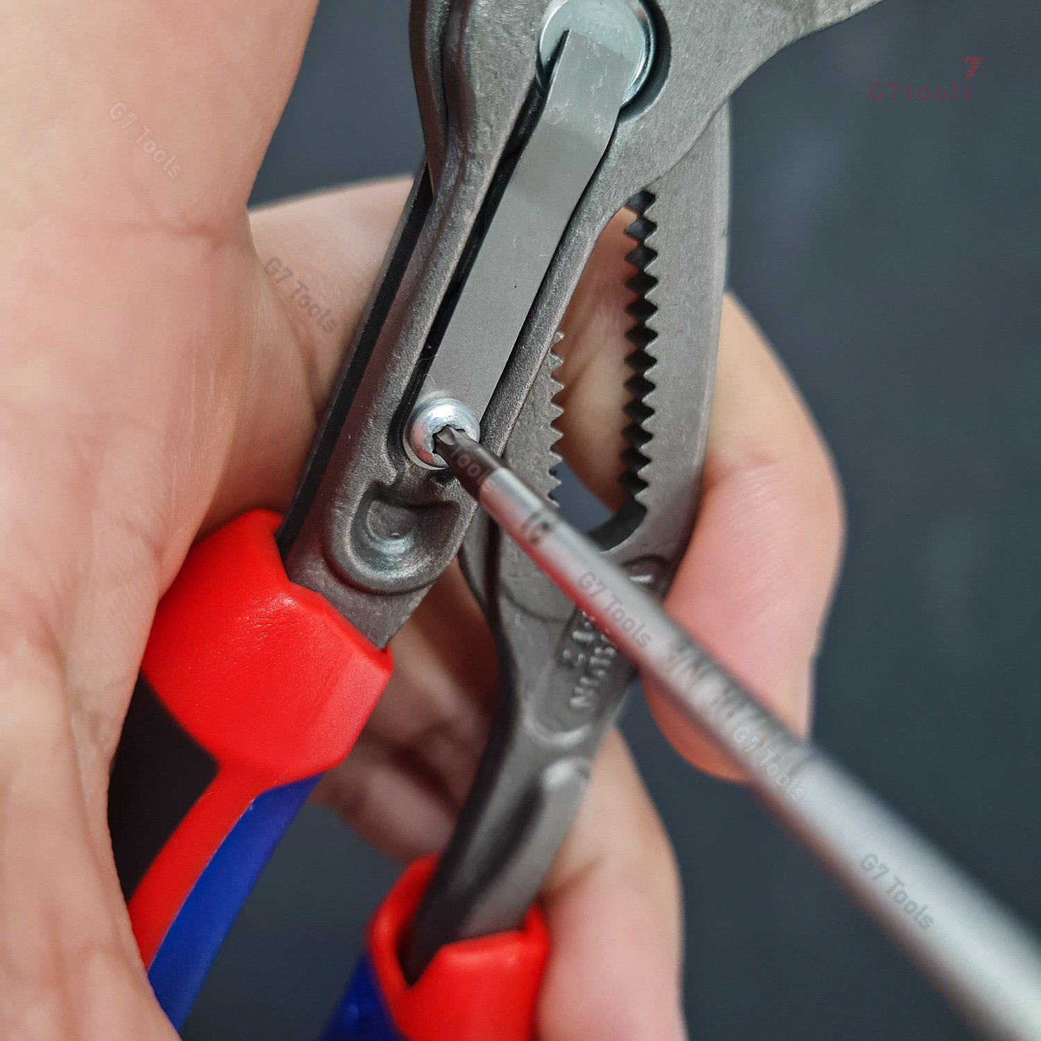 Tua Vít PB Swiss Tools SwissGrip Evo 38400 Mũi Hoa Thị Torx 4