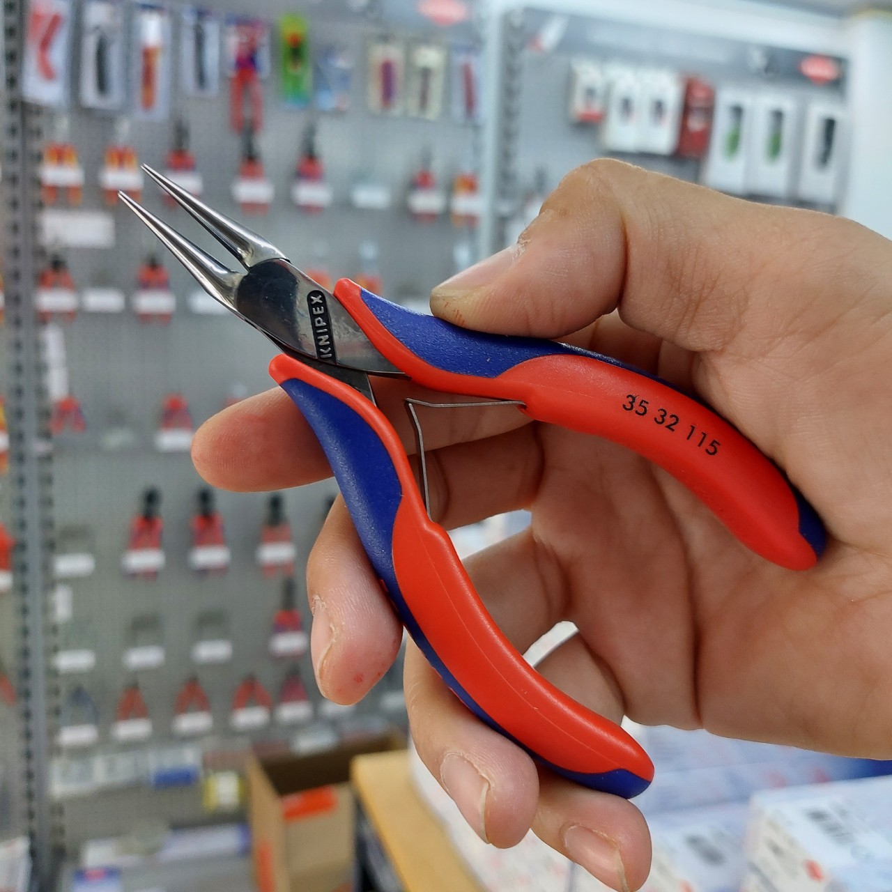 Kìm Uốn Linh Kiện Điện Tử Knipex 35 32 115