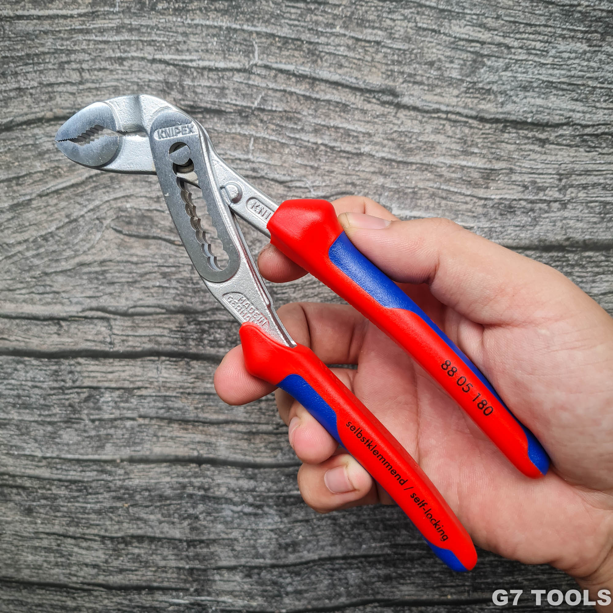 Pince à Eau Alligator Knipex 180 Mm – Avec Antidérapant, Modèle 88 01 180 SB