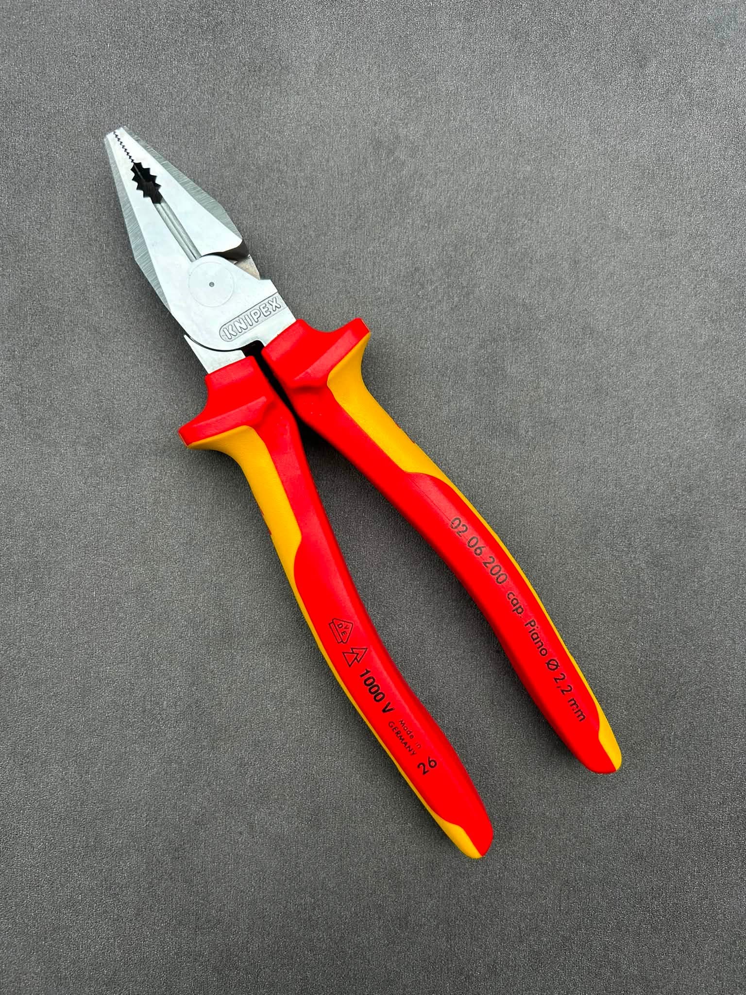 Kìm Đa Năng Knipex 02 06 200