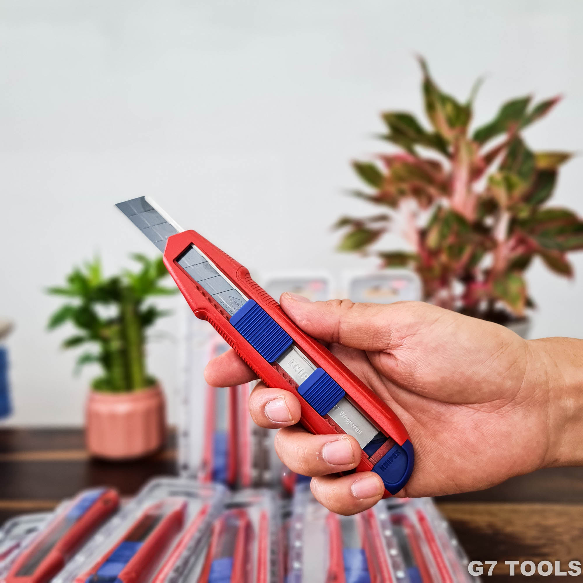 KNIPEX CutiX® 90 10 165 BK Dao Rọc