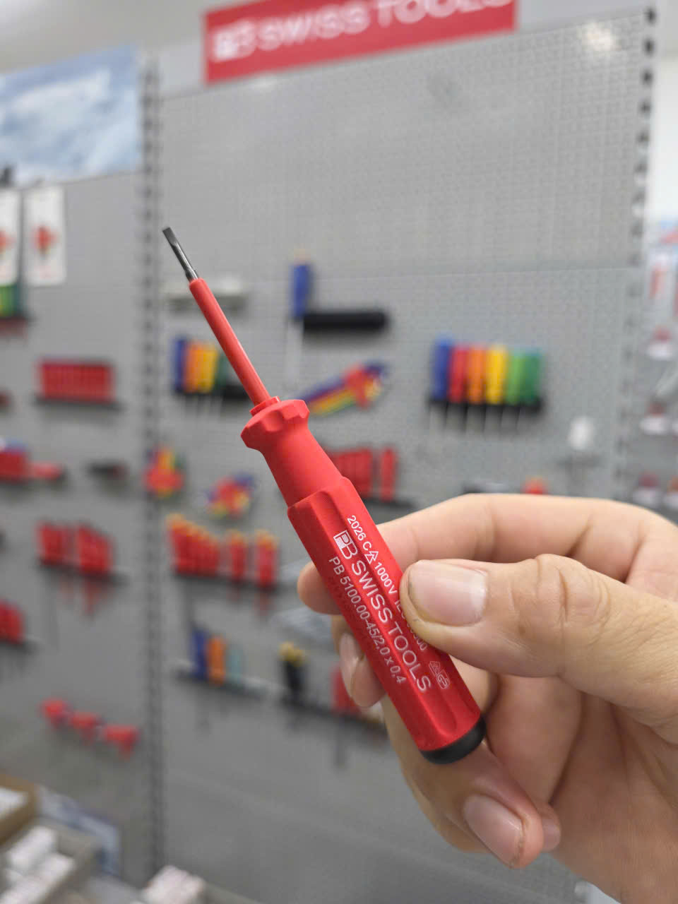 Tua Vít Cách Điện 1000Volt PB Swiss Tools 5100.00 Mũi 2.0mm