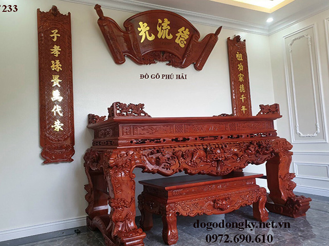 bàn thờ gia tiên