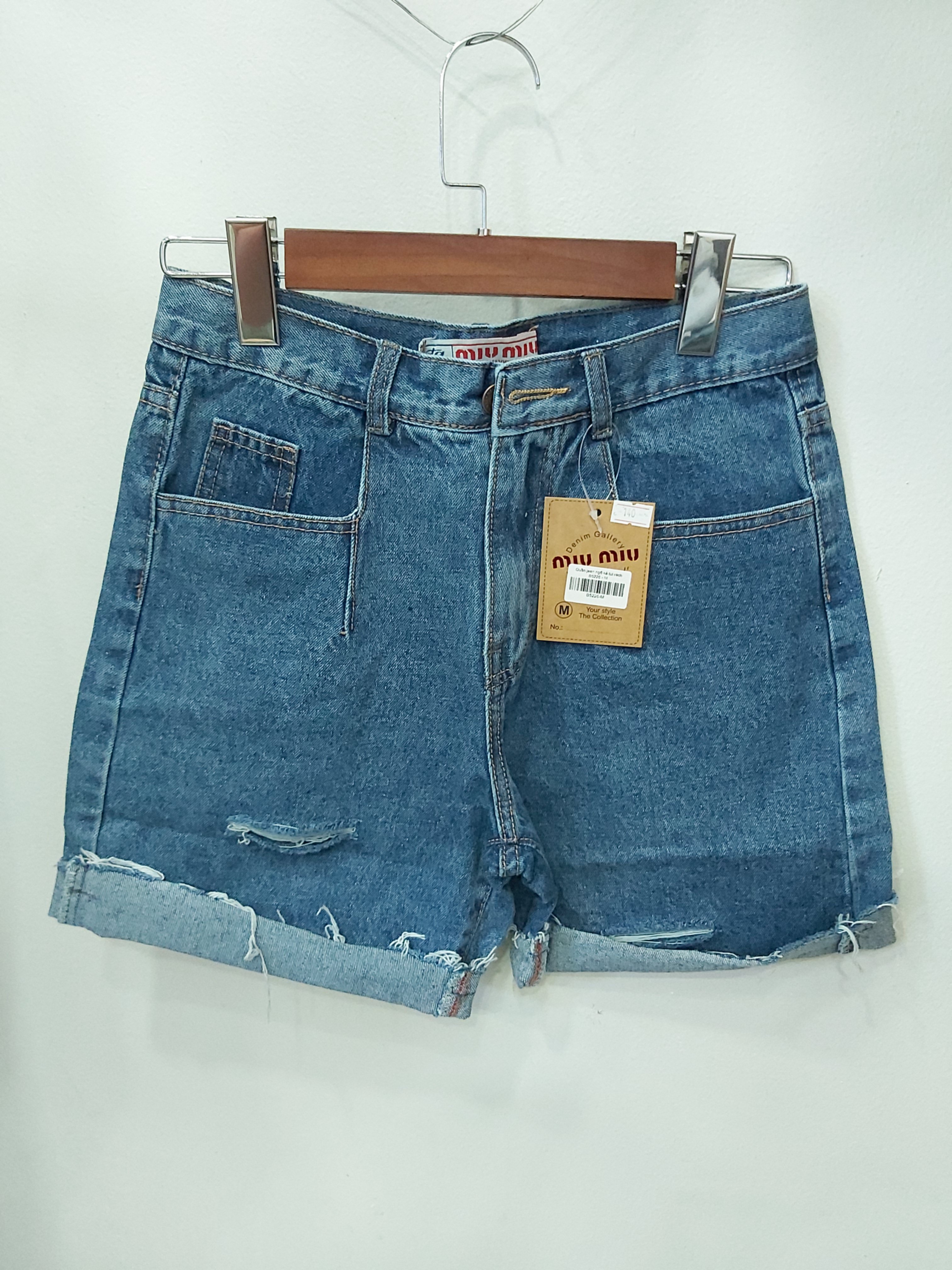 Quần jean ngố kẻ túi rách xanh B5226