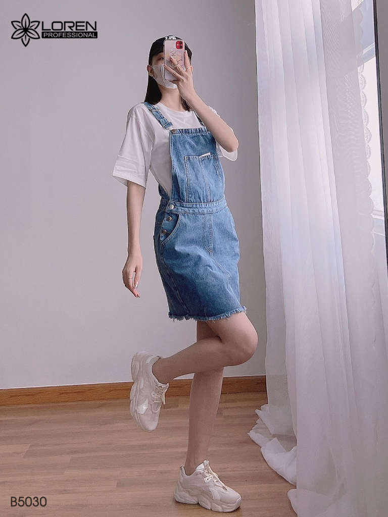 Váy yếm jean LOREN tua xanh B5030