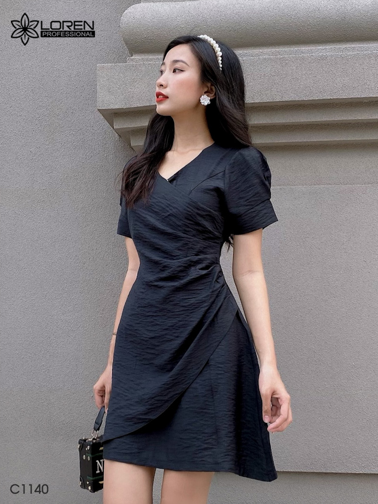 ĐẦM XÒE CỔ TIM XINH XẮN