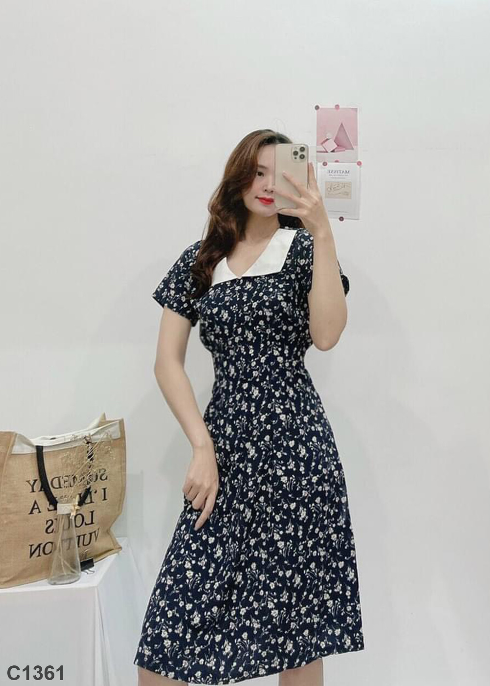 Đầm hoa nhí cổ trắng C1361