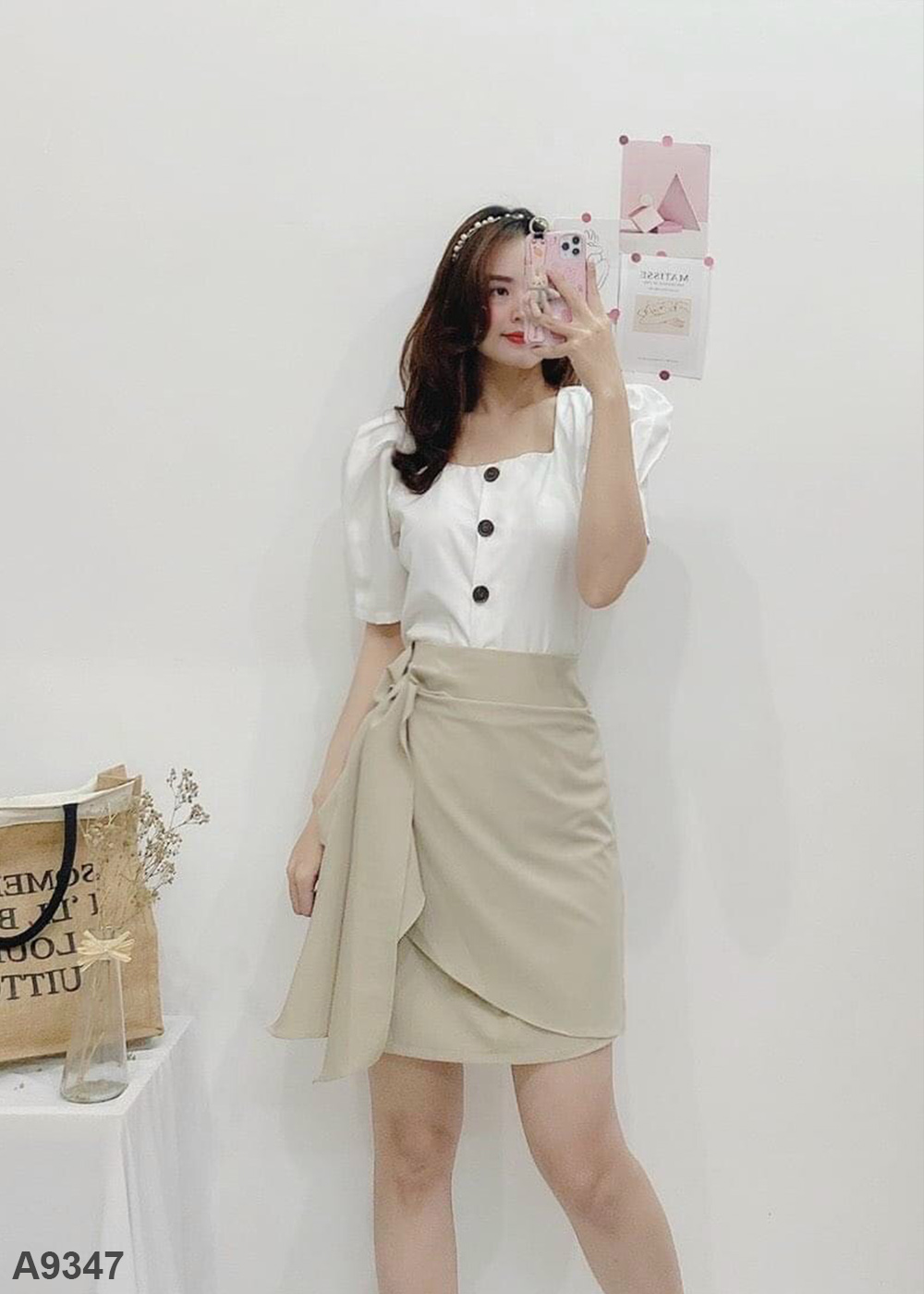 Set áo trắng váy nude A9347