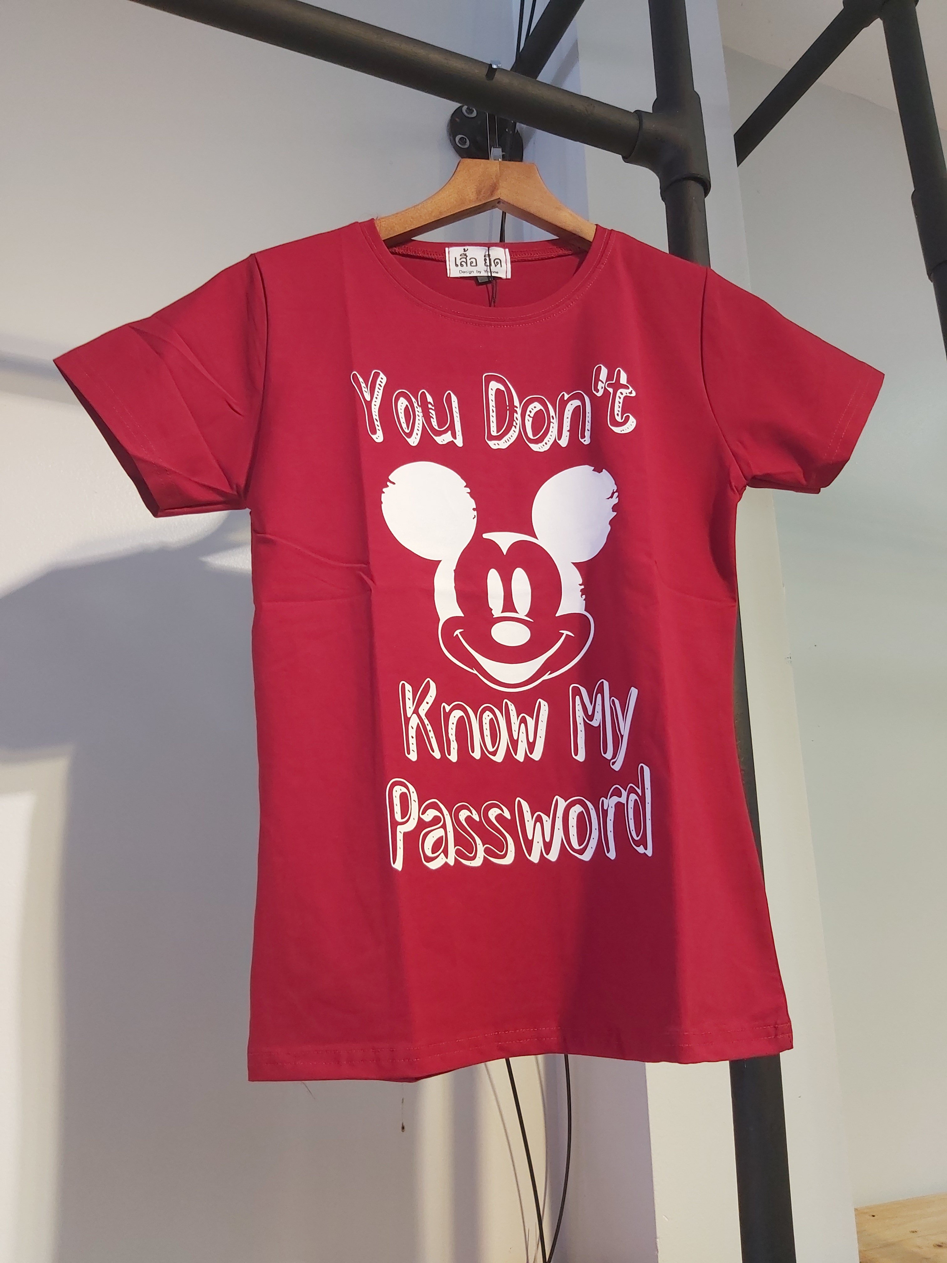 Áo thun nữ mickey lớn đỏ A2032