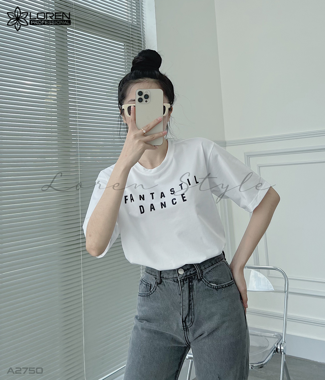 Áo thun nữ LOREN chữ in trắng A2750
