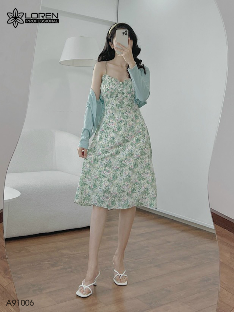 Set nữ LOREN viền bèo kèm khoác A91006