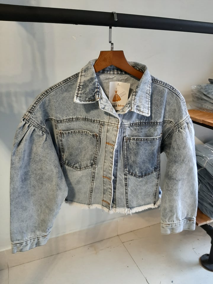 Áo khoác jean tua xanh A4098