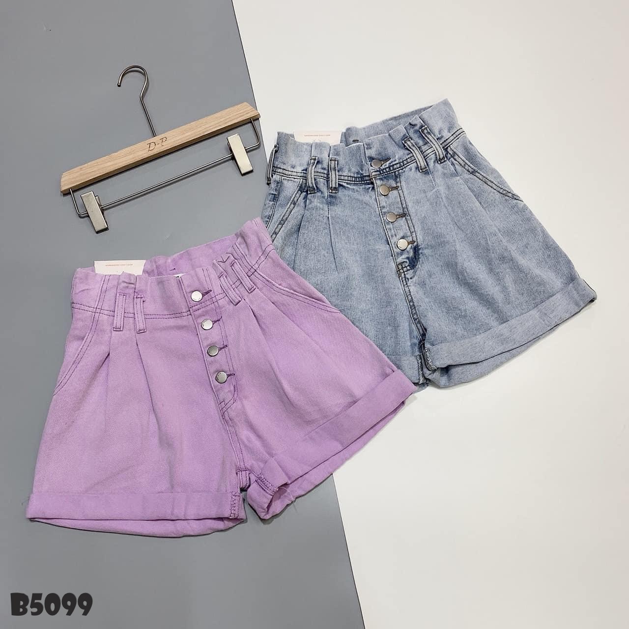 Quần jean short nhiều nút xanh B5099