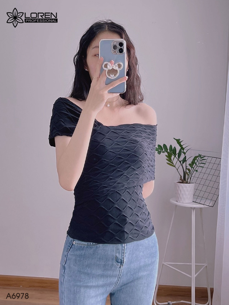 Áo thun nữ LOREN bẹt vai A6978