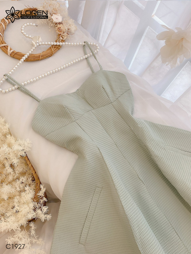 Đầm LOREN gân xòe 2 dây C1927