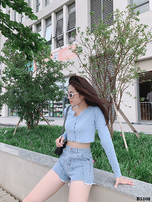 Quần jean short xếp ly tua xanh B5108