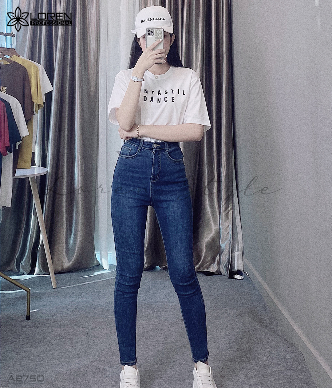 Áo thun nữ LOREN chữ in trắng A2750