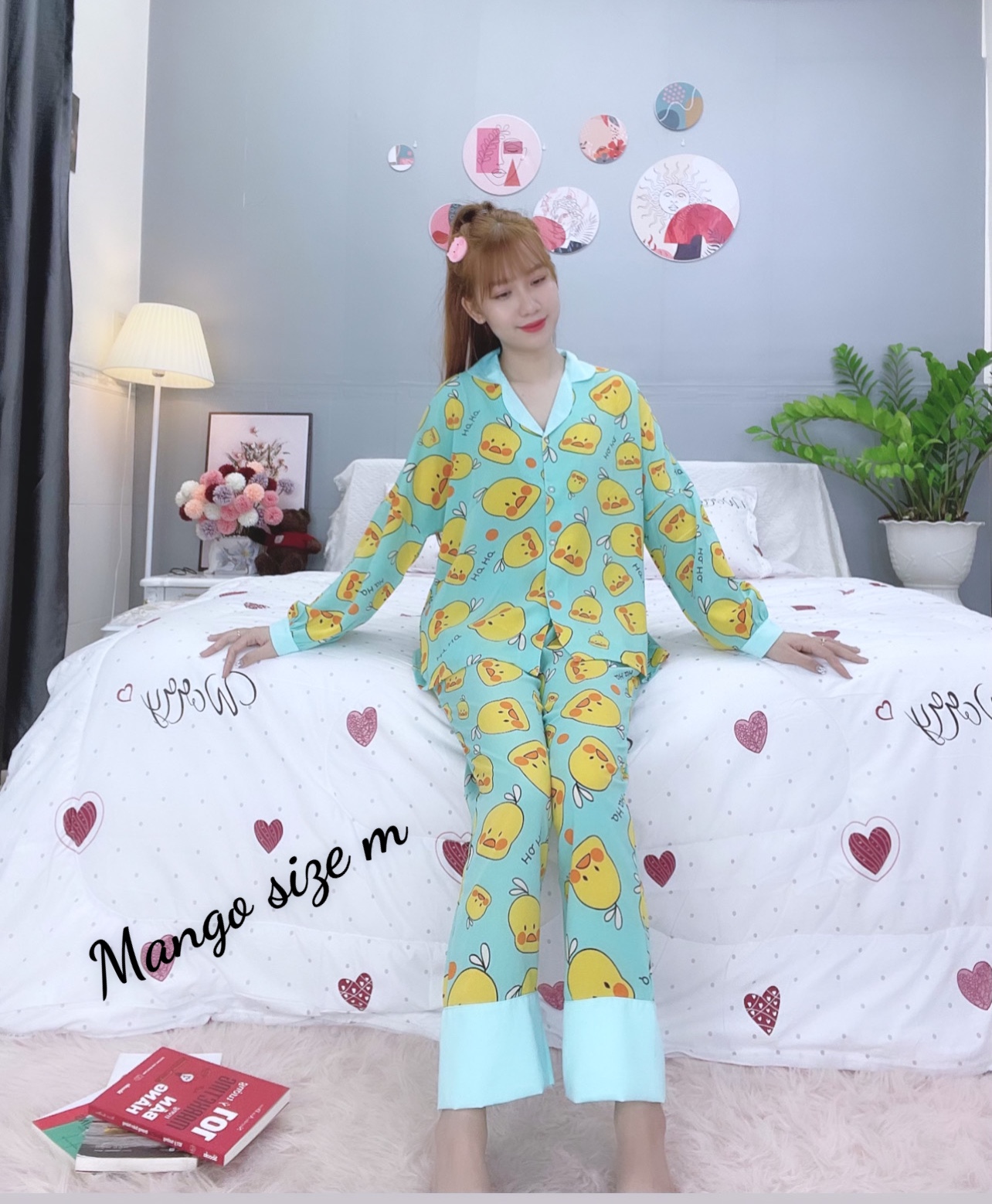 Đồ ngủ pijama dài phối cổ bèo xanh D1649