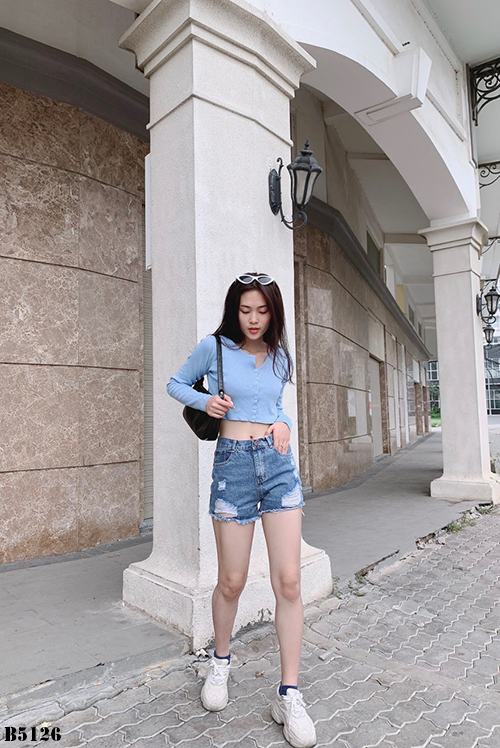 Quần jean short rách tua xanh B5126