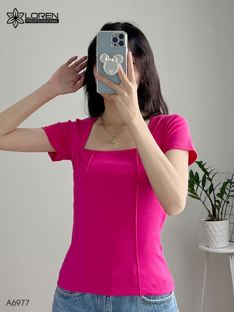 Áo thun nữ LOREN cổ chữ u A6977