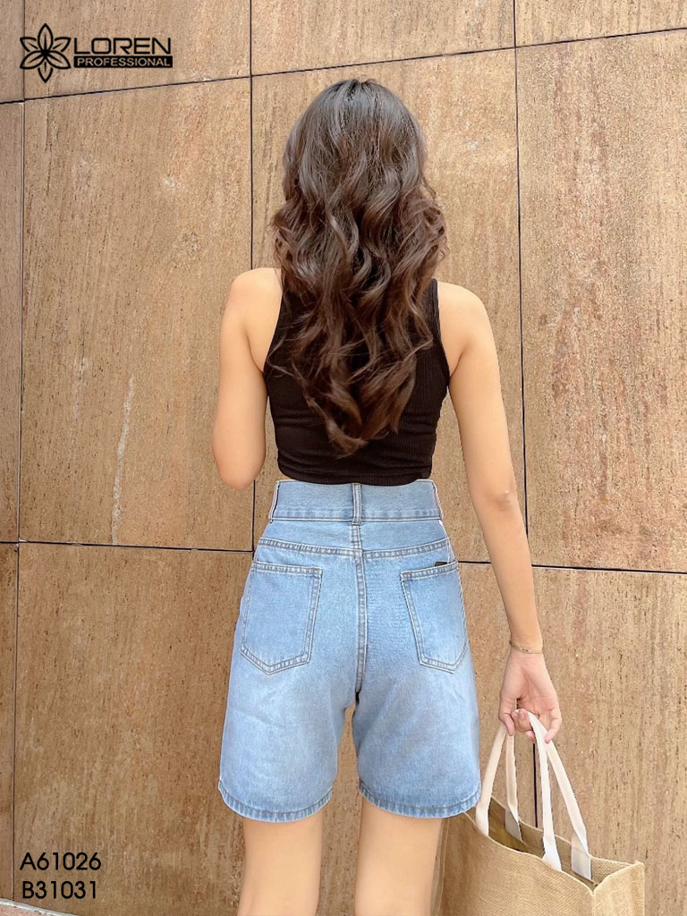 Quần jean ngố nữ LOREN 2 nút B31031