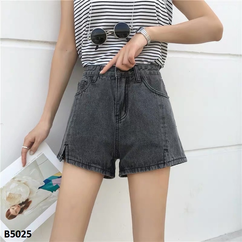 Quần jean short xẻ đùi đen B5025