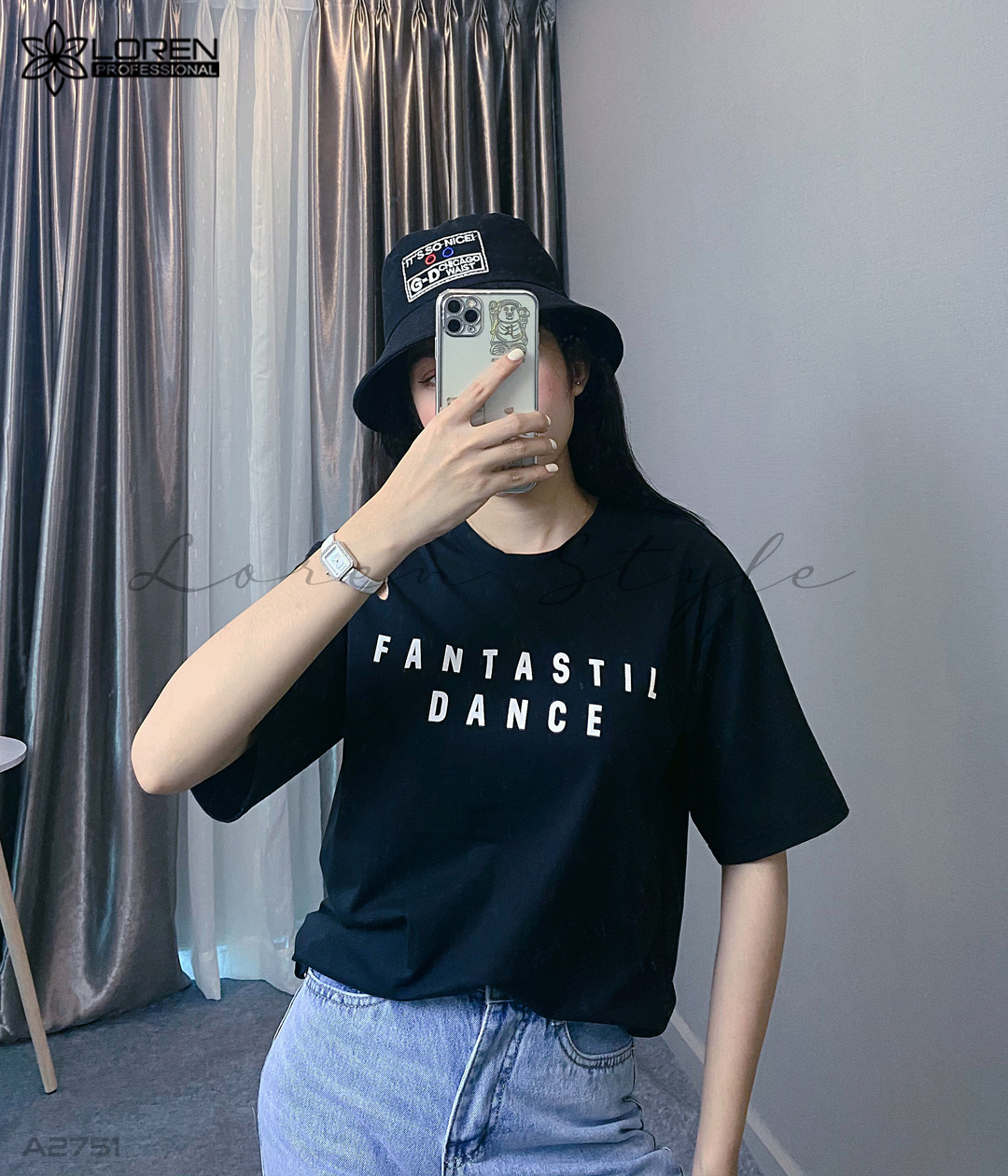 Áo thun nữ LOREN chữ in đen A2751