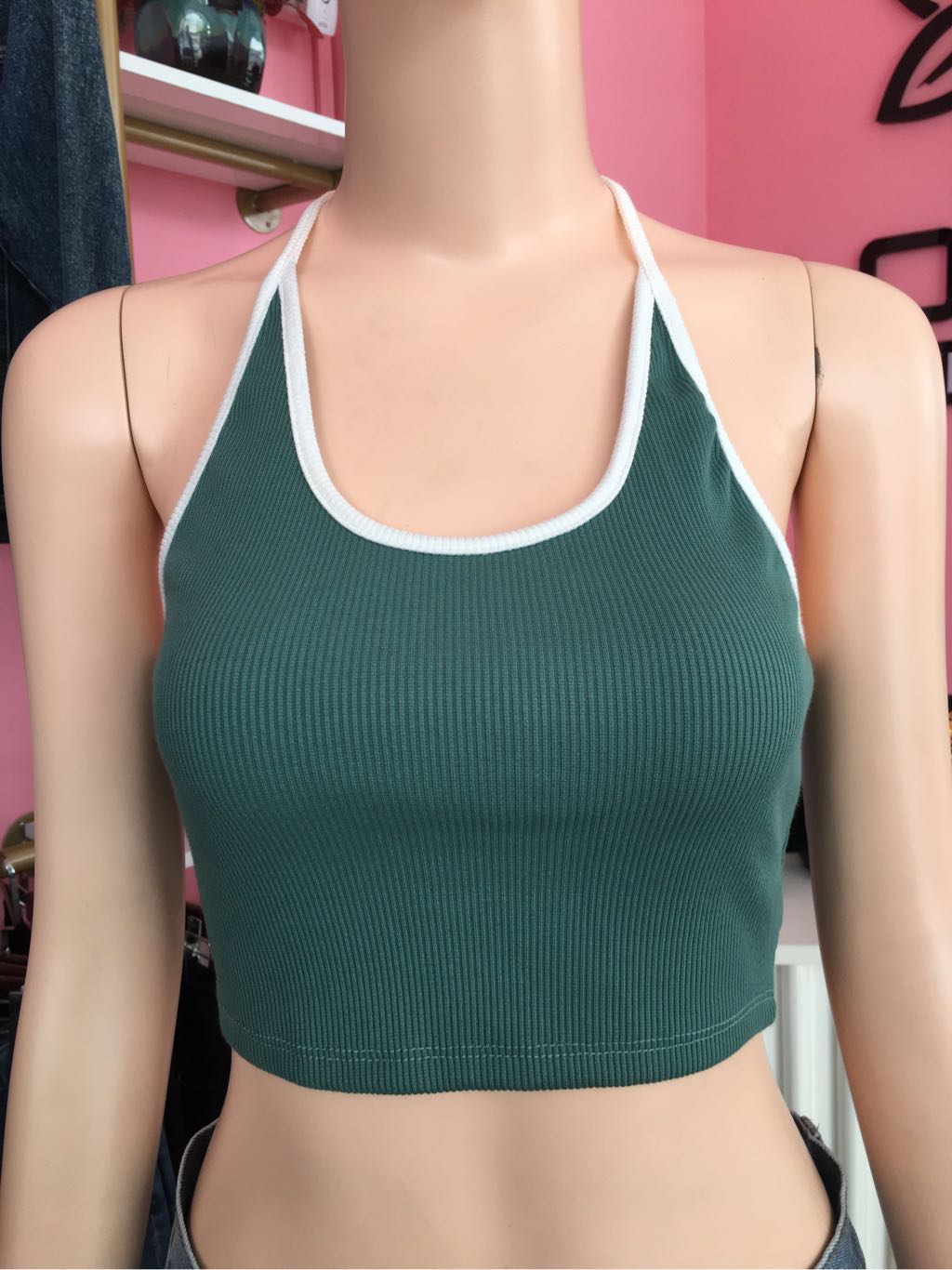 Áo croptop cổ dây hở lưng xanh A6411