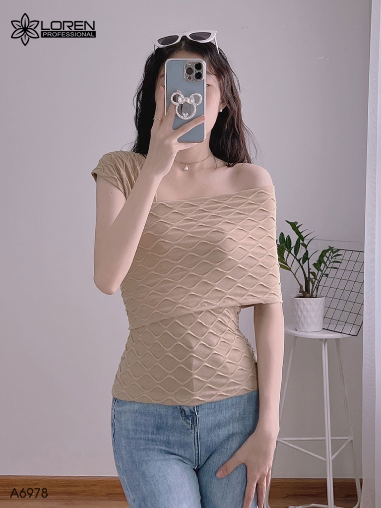 Áo thun nữ LOREN bẹt vai A6978