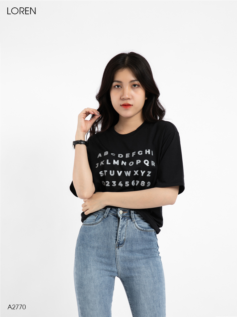Áo thun nữ LOREN in chữ đen A2770