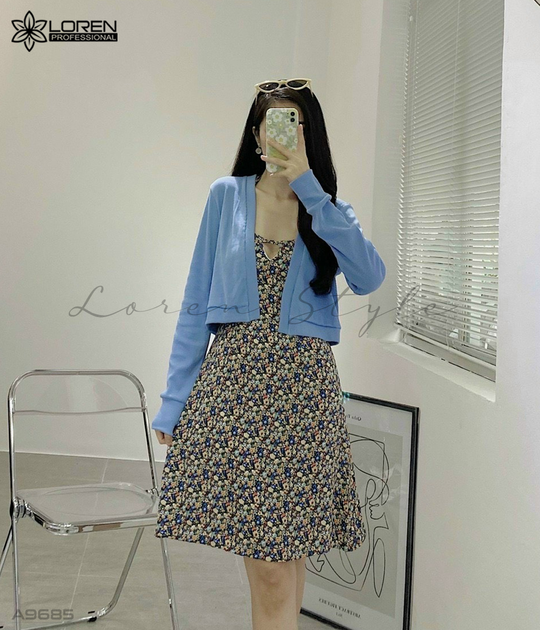 Set đầm hoa cổ yếm kèm khoác A9685