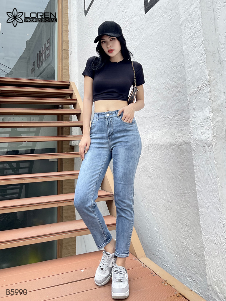 Quần jean nữ LOREN boyfriend B5990