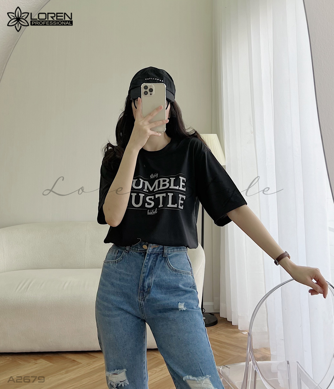 Áo thun nữ LOREN hình chữ đen A2679