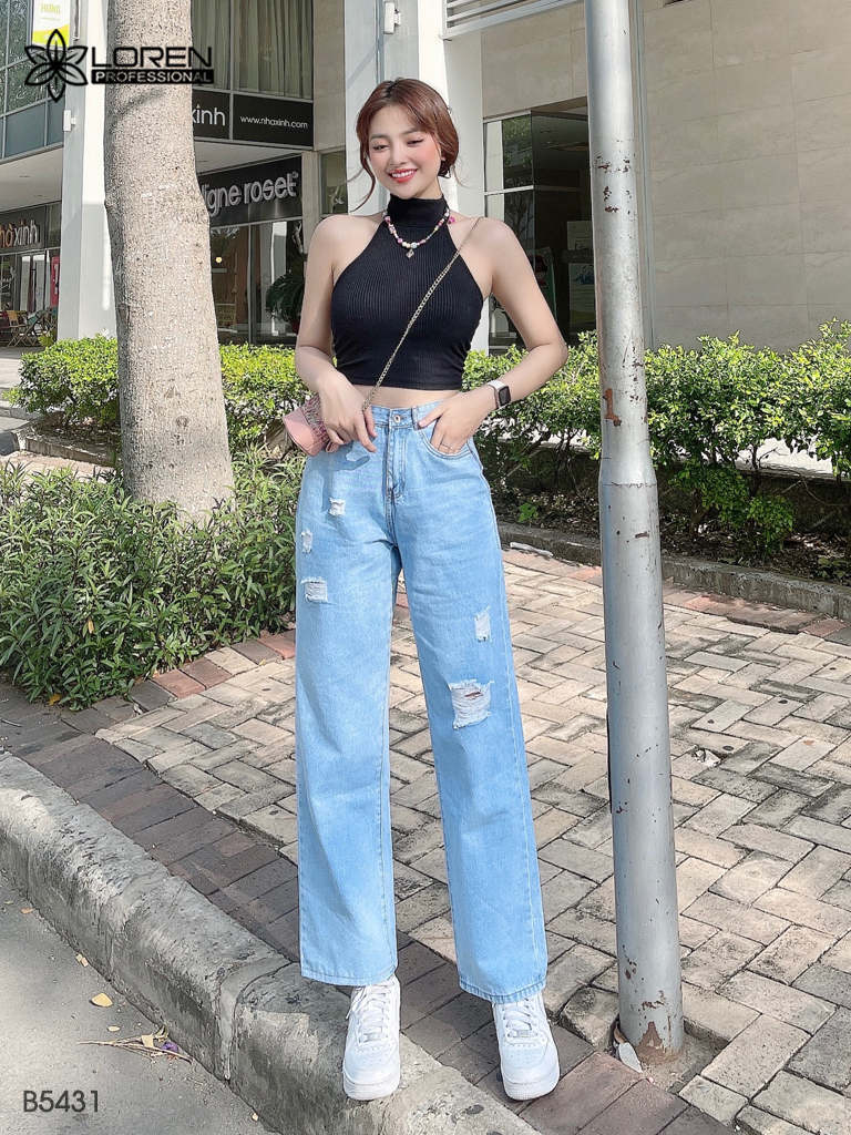 Quần jeans ống rộng giấu nhẹm chân to, mặc lên cao ráo hơn chục phân