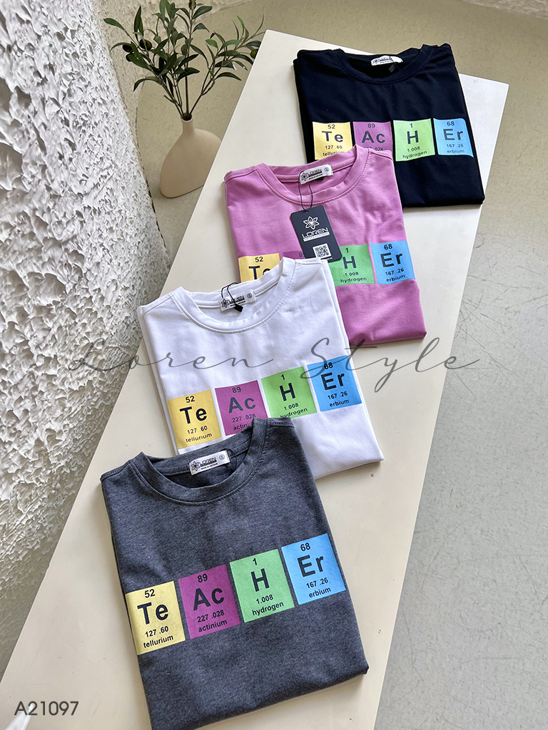 Áo thun nữ LOREN Regular hóa học A21097