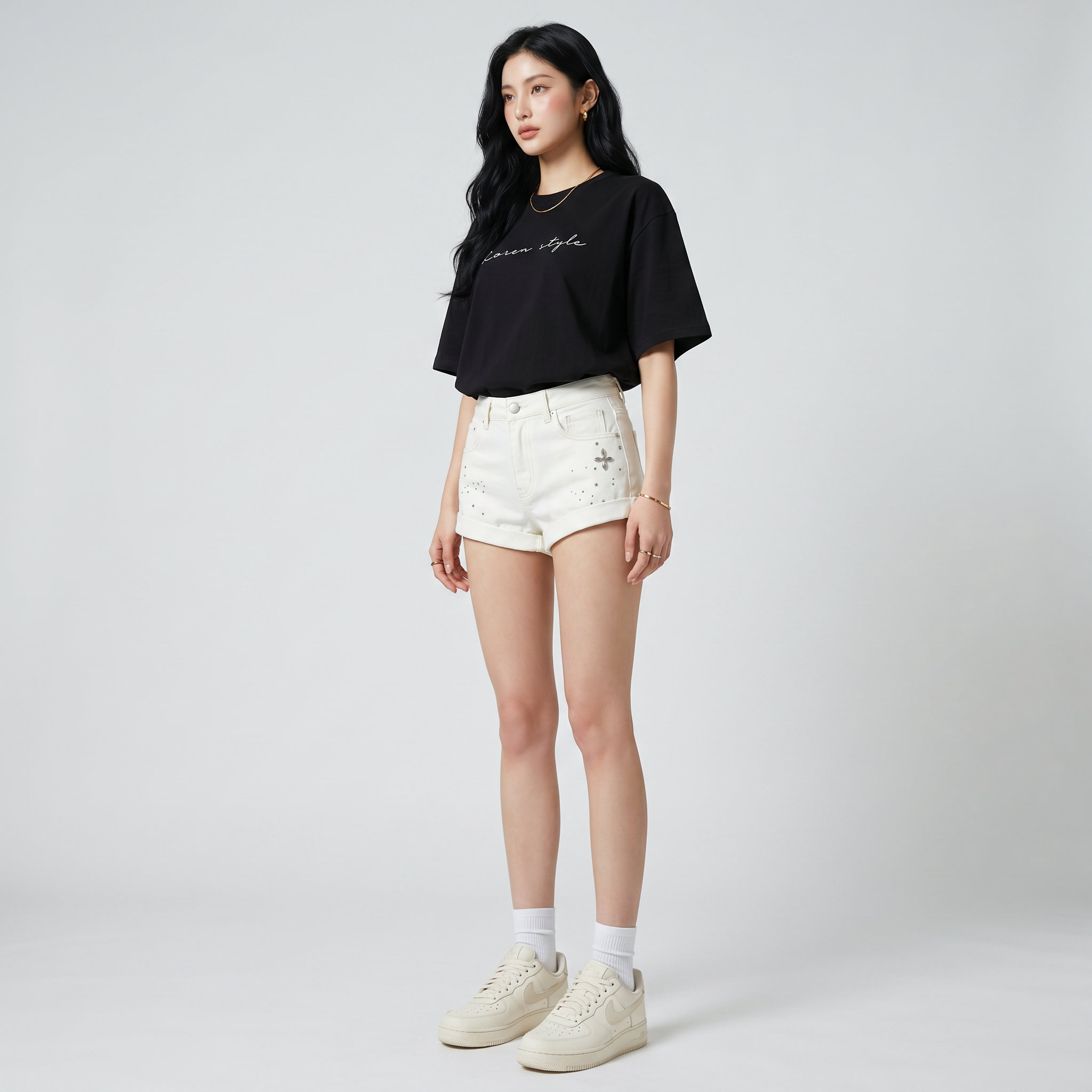 Áo thun nữ LOREN chữ Loren style đen A2742