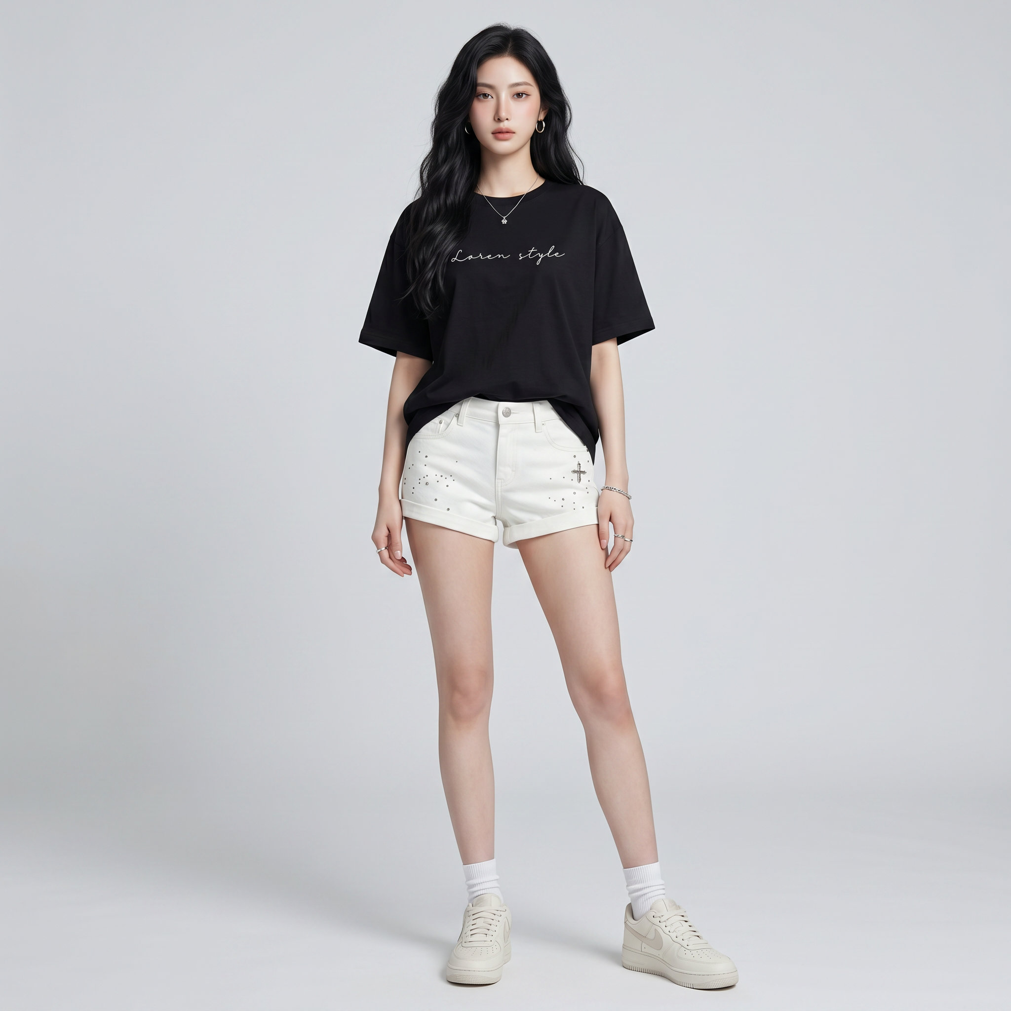 Áo thun nữ LOREN chữ Loren style đen A2742