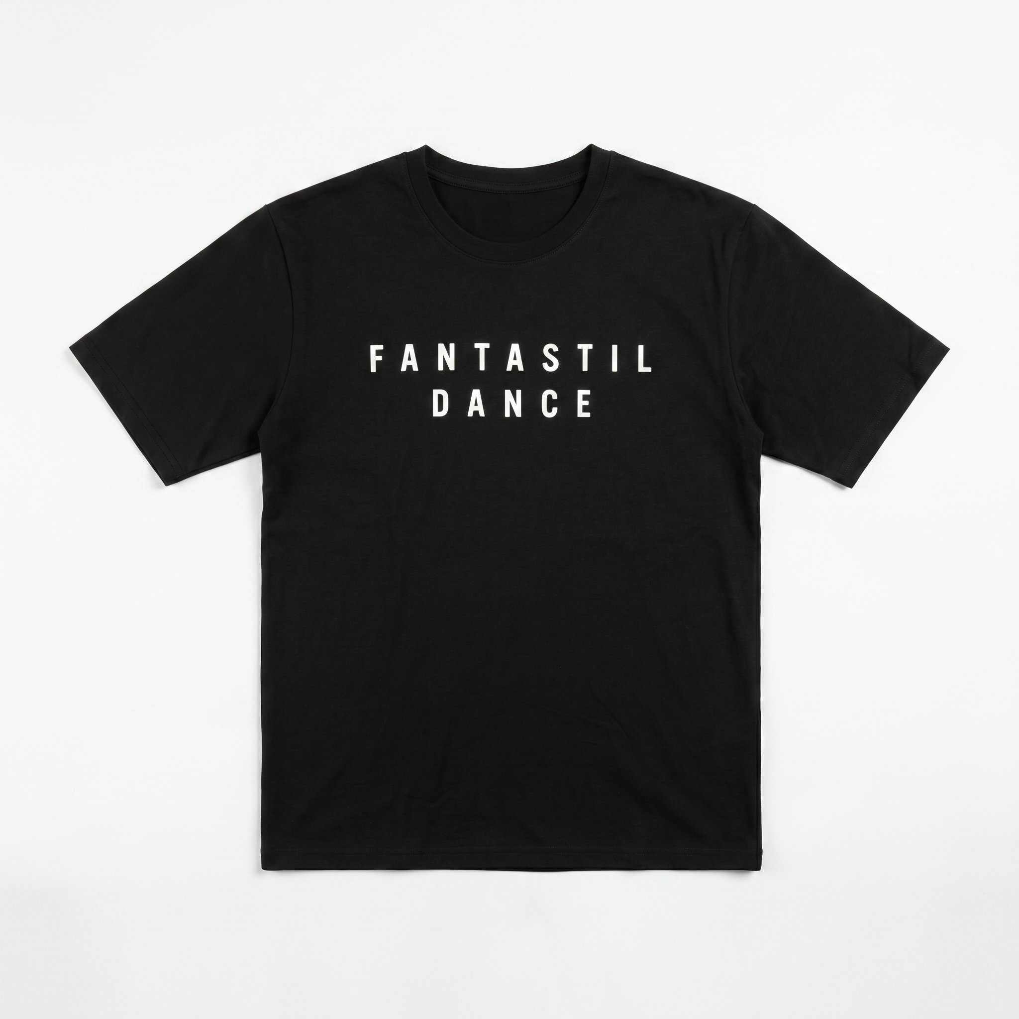 Áo thun nữ LOREN chữ in đen A2751