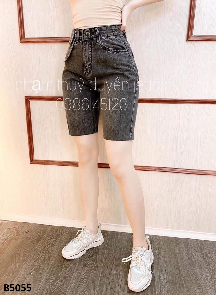 Quần jean ngố kiểu túi tua đen B5055