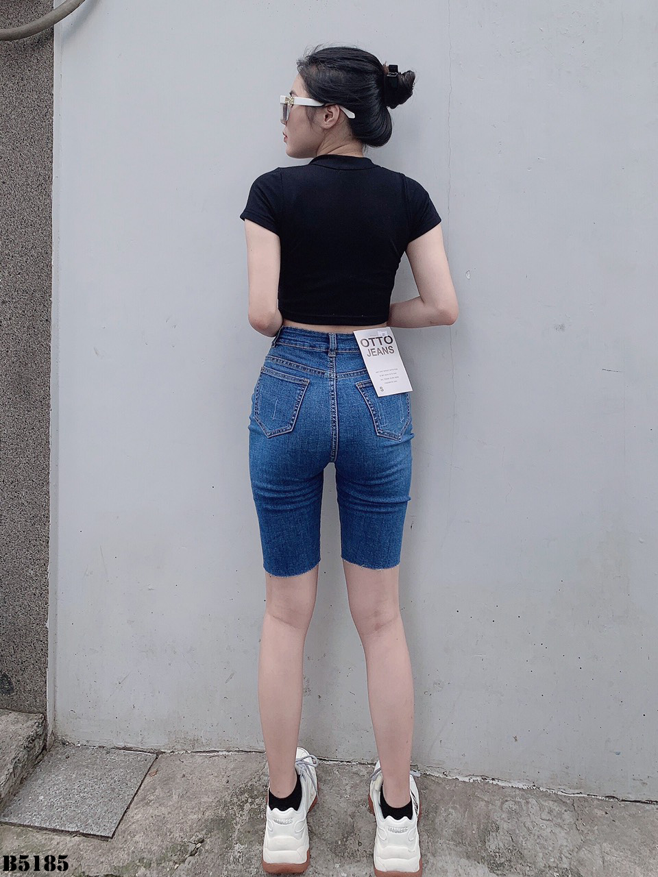 Quần jean ngố kiểu túi tua xanh B5185