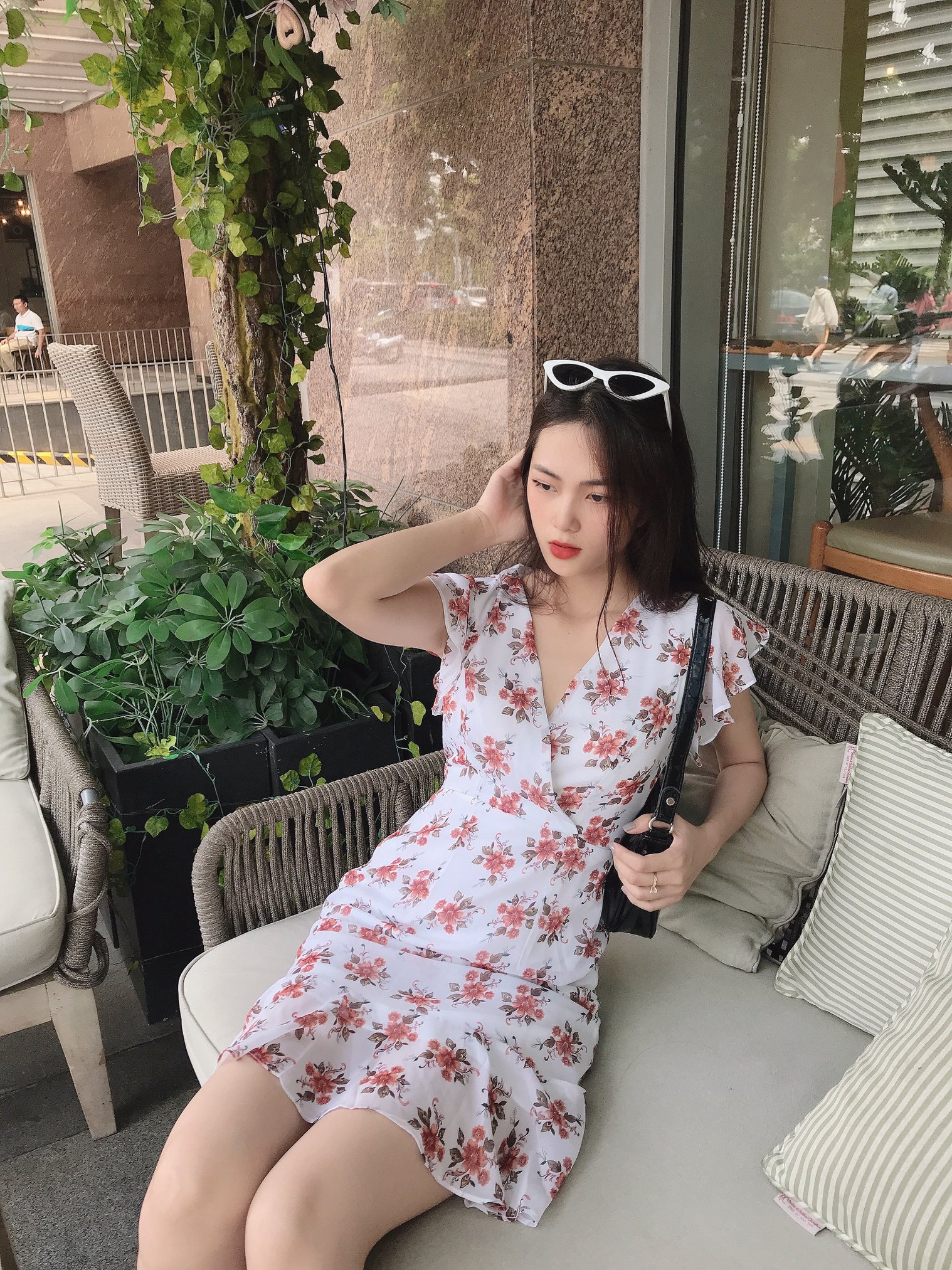 Đầm LOREN hoa xòe trắng C1137