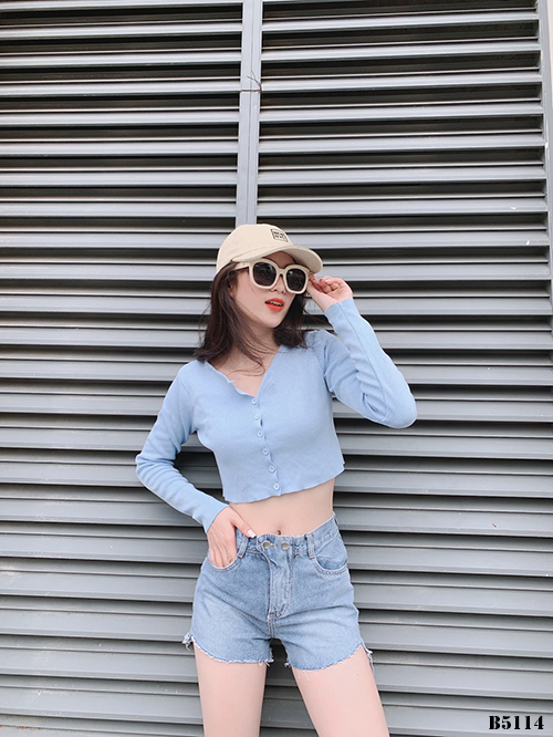 Quần jean short 2 nút tua xanh B5114