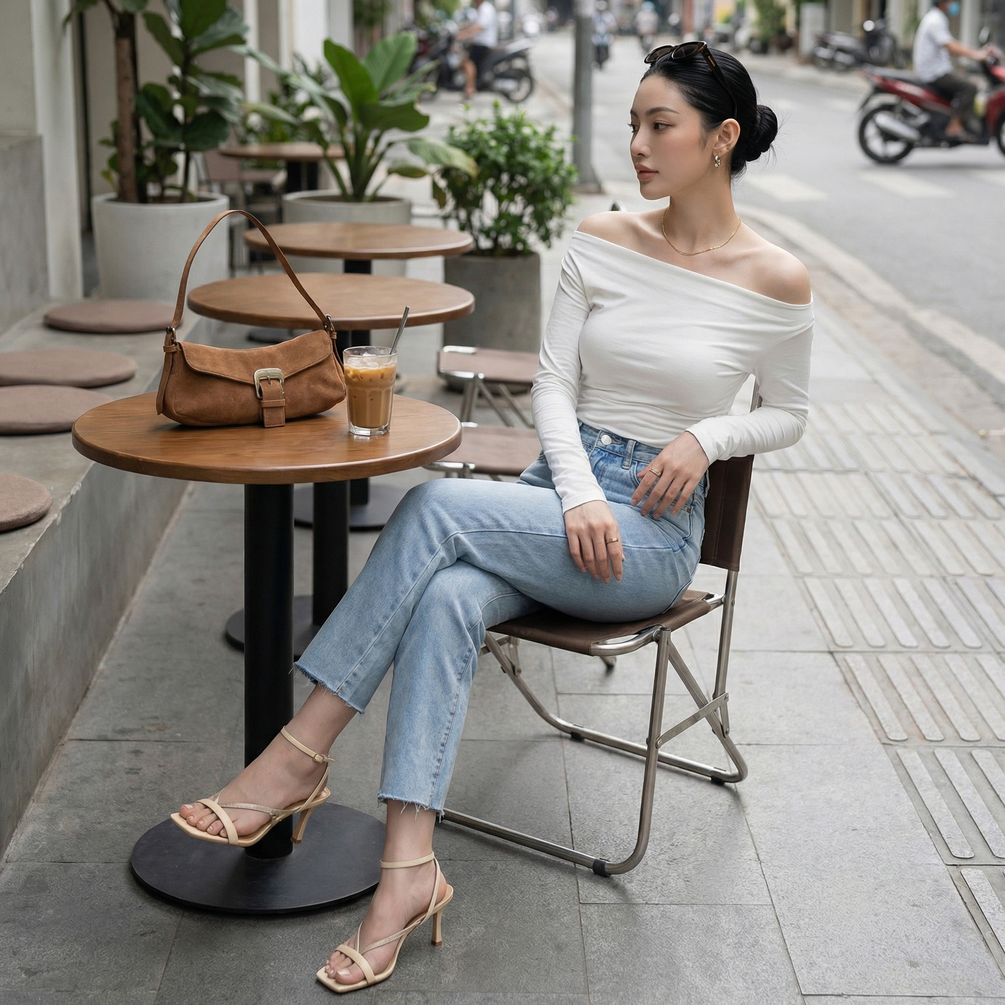 Quần jean baggy LOREN tua B51037