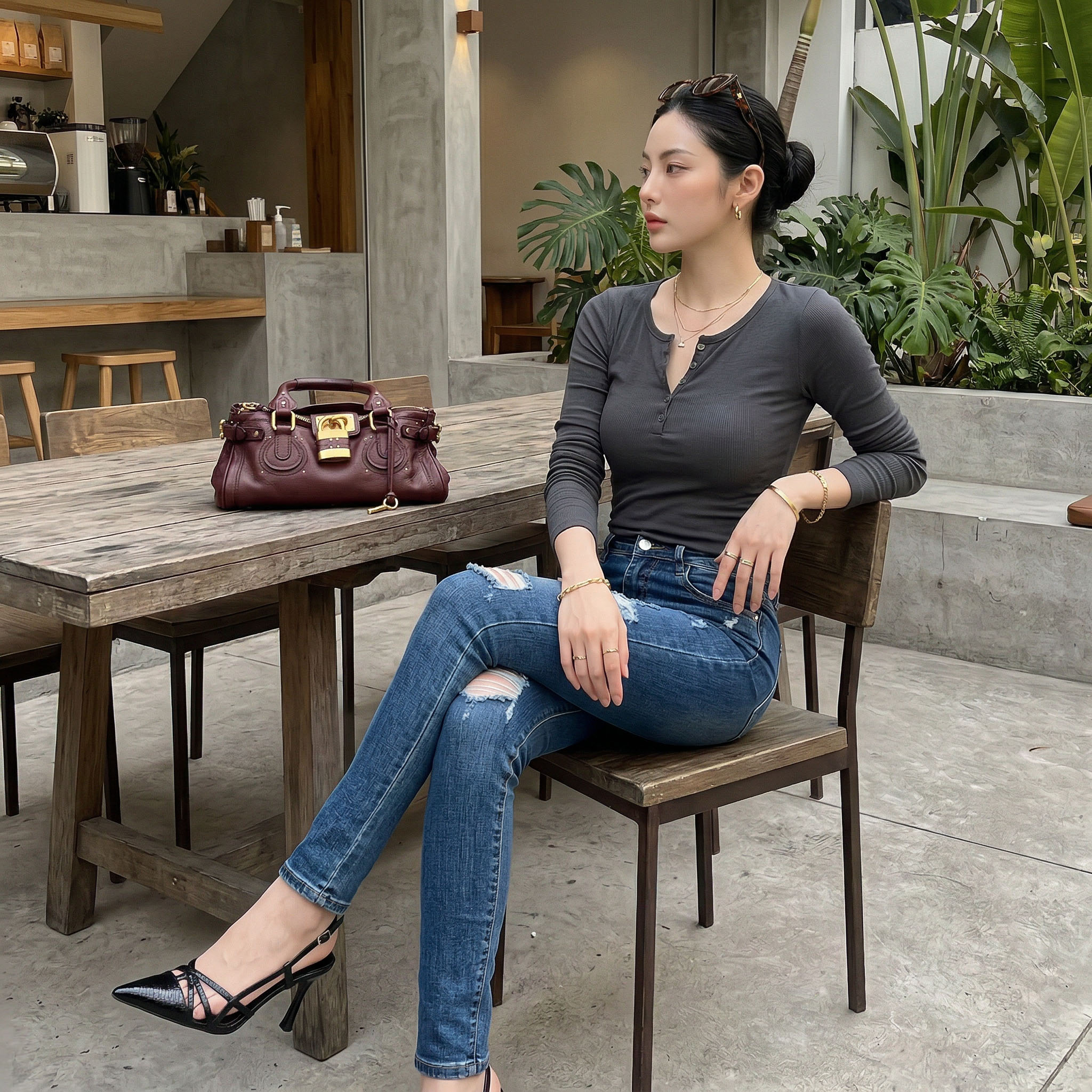 Quần jean nữ skinny LOREN wash rách B51044