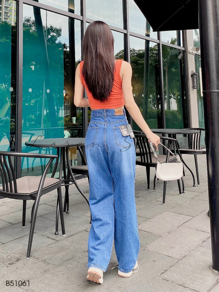 Quần jean nữ LOREN ống rộng rách B51061
